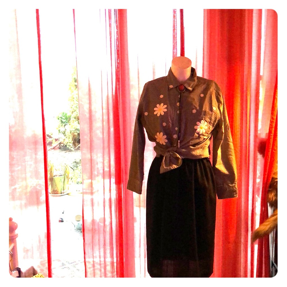 Vintage women’s shirt. Medium